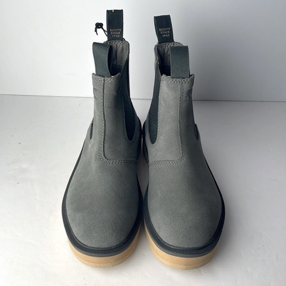 NEW Sorel Hi Line Chelsea Ankle Boots - Picture 2 of 8
